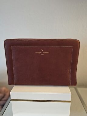 🤎Rudolph Valentino 1921 Vintage Brown Leather Clutch/Organizer